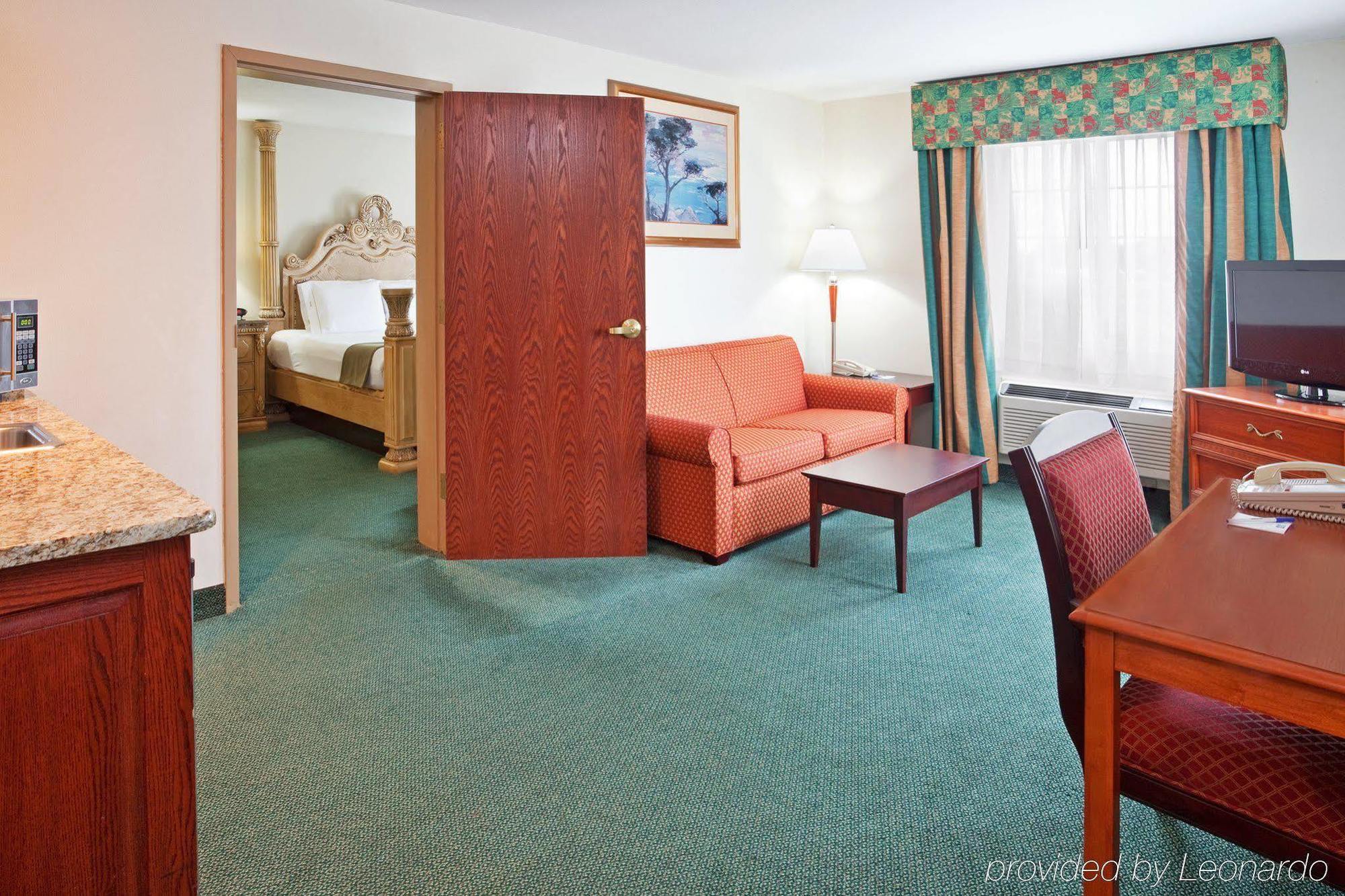 Holiday Inn Express Birch Run-Frankenmuth Area By Ihg Экстерьер фото